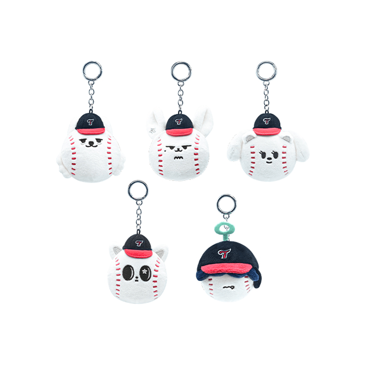 TXT - PPULBATU X LG TWINS OFFICIAL MD FACE PLUSH KEYRING - COKODIVE